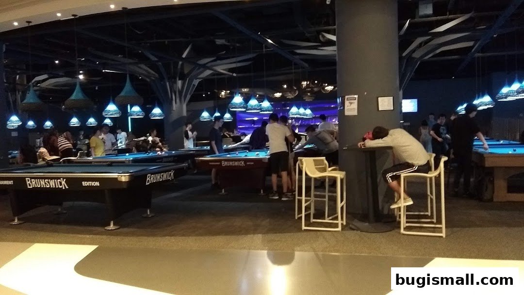 Cue Guru: Your Ultimate Pool Hall Experience