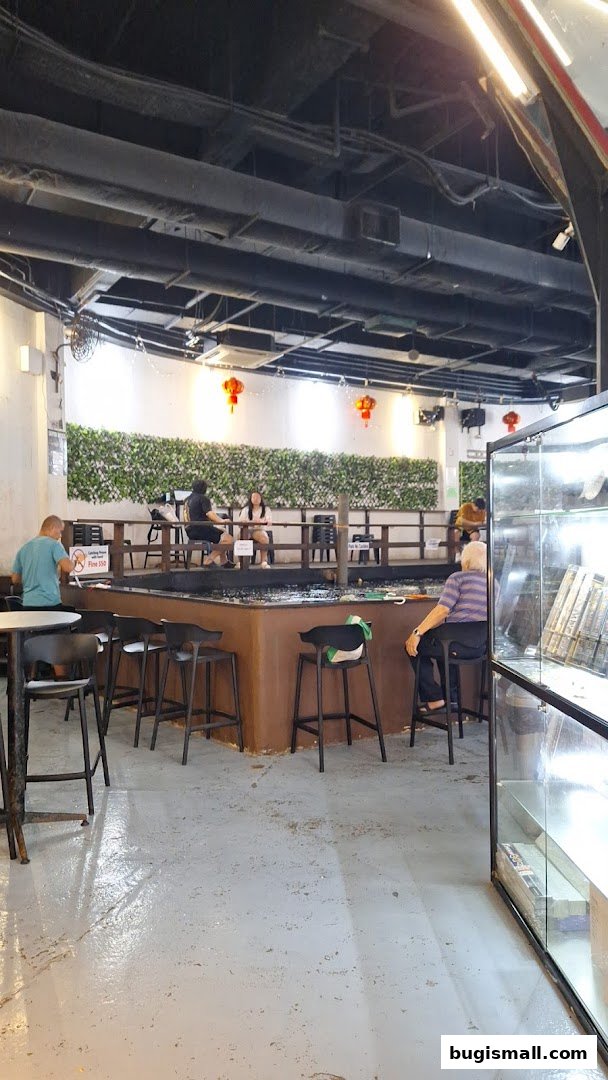 Relax and Enjoy at Fish Bugis