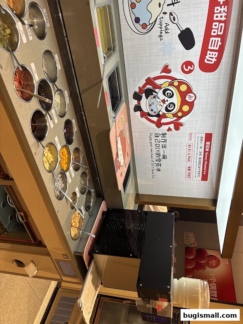 DIY Dessert Toppings Bar at Haidilao