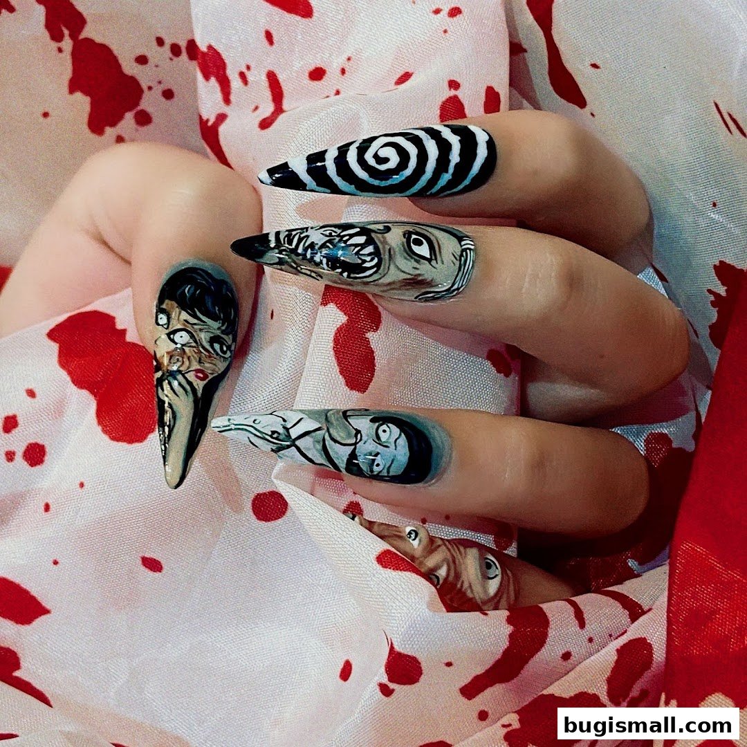 Express Your Inner Horror with Unique Nail Art!