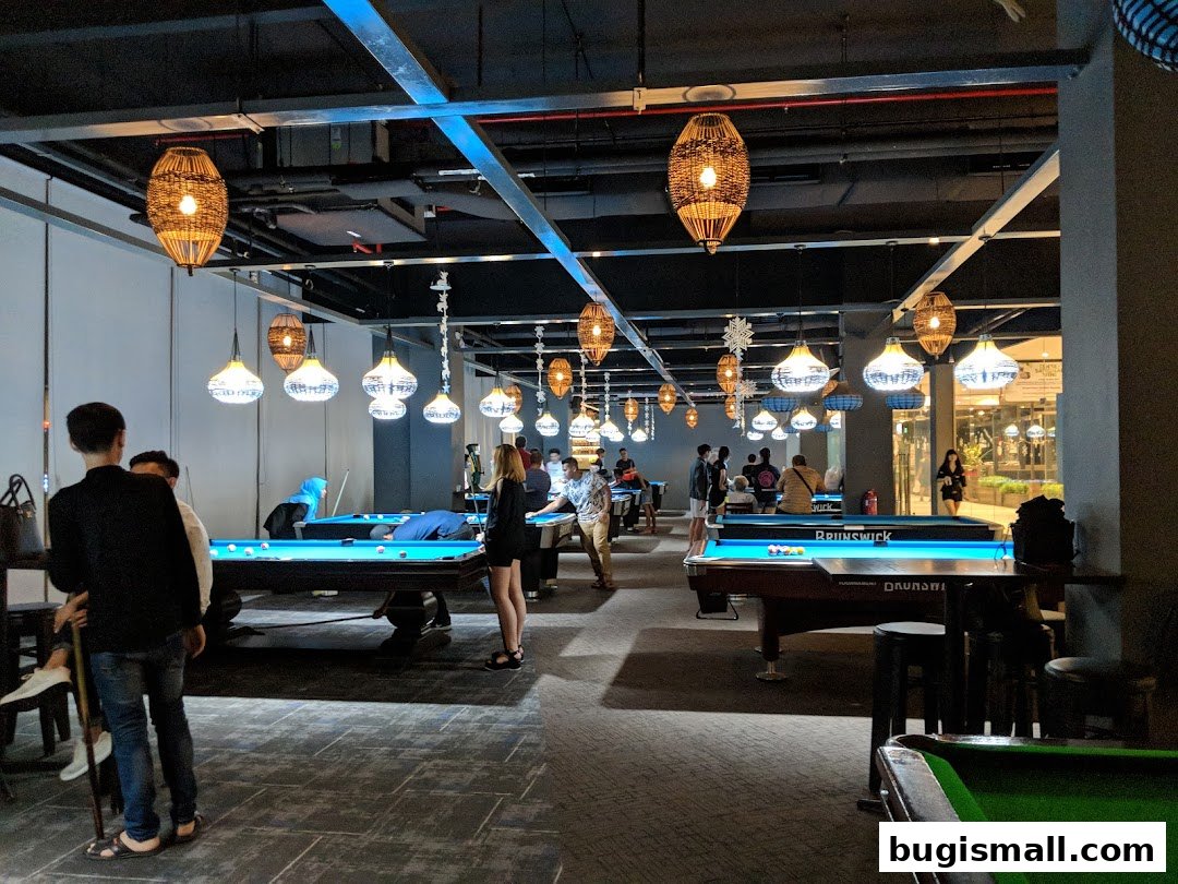 Cue Guru: Premier Pool Hall Experience