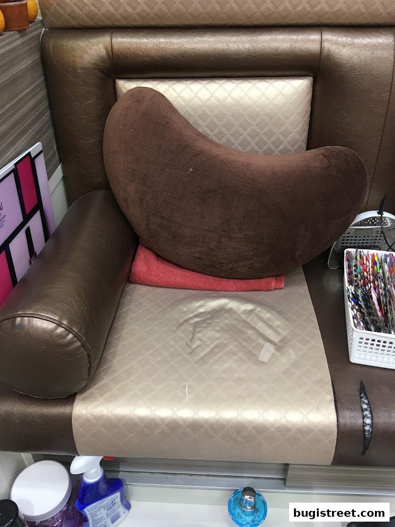 Relax and Beautify at Tulips Nails Spa!