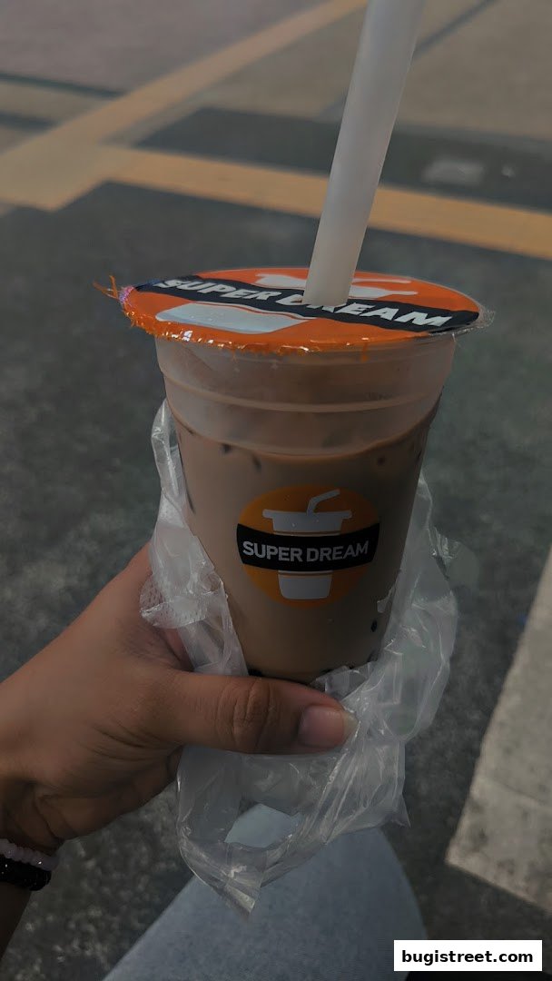 Super Dream: Refreshing Drinks On The Go!