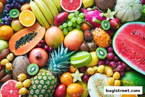 Fresh Fruits Galore at Lian Hua Chun!