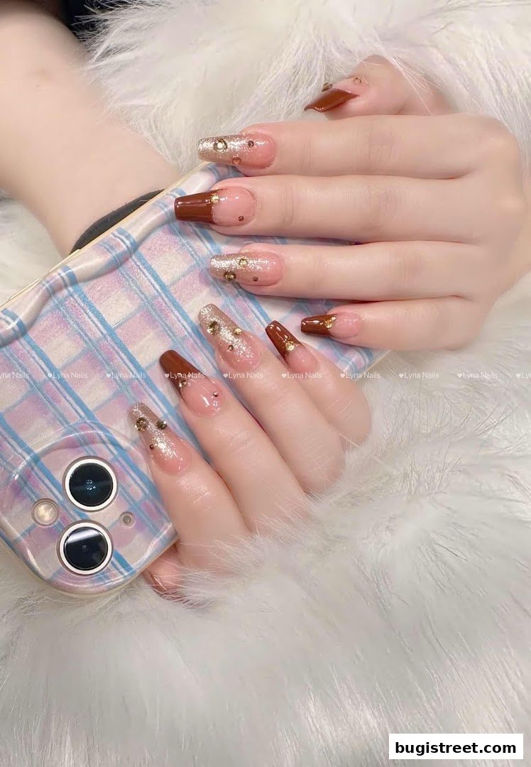 Lyna Nails