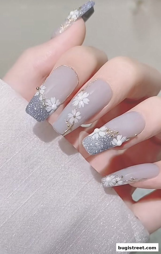 Exquisite Nail Art & Eyelash Extensions