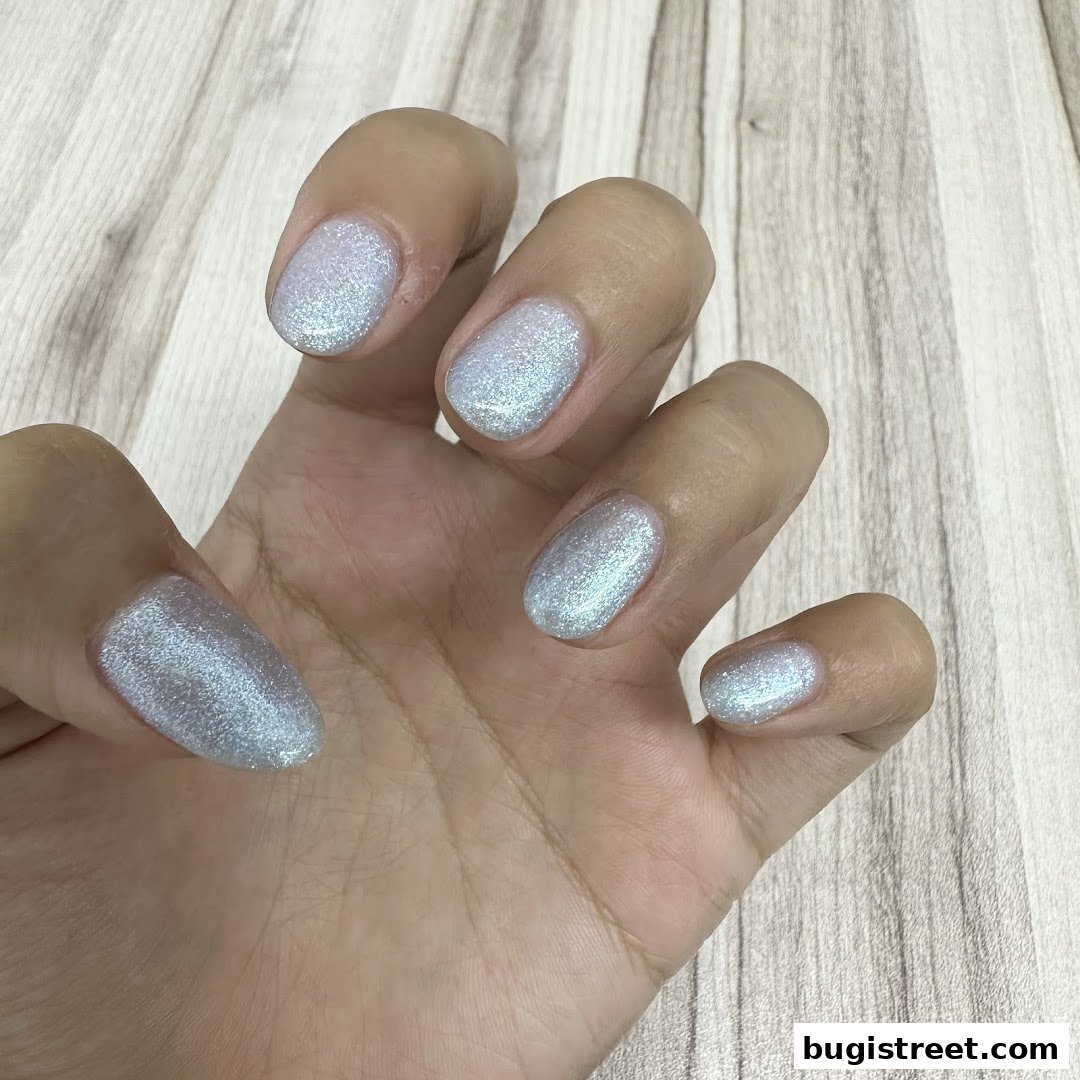 Sparkling Nails by The Nail Journal