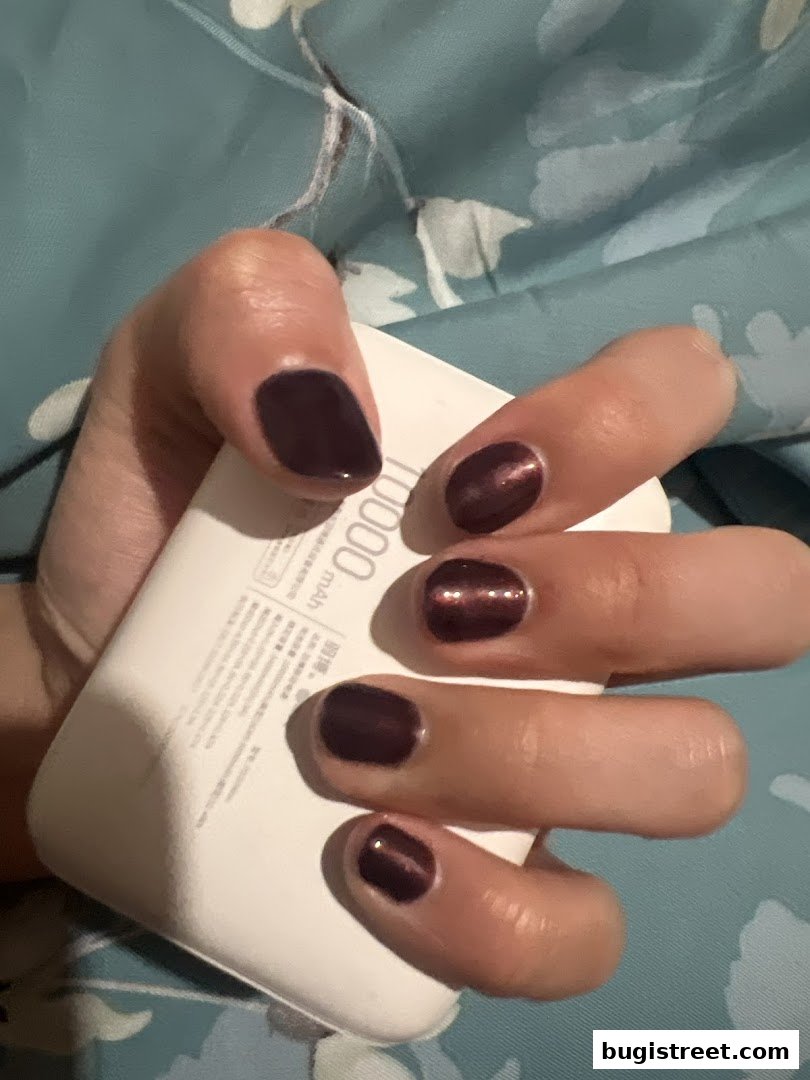Elegant Nails & Power On-the-Go!