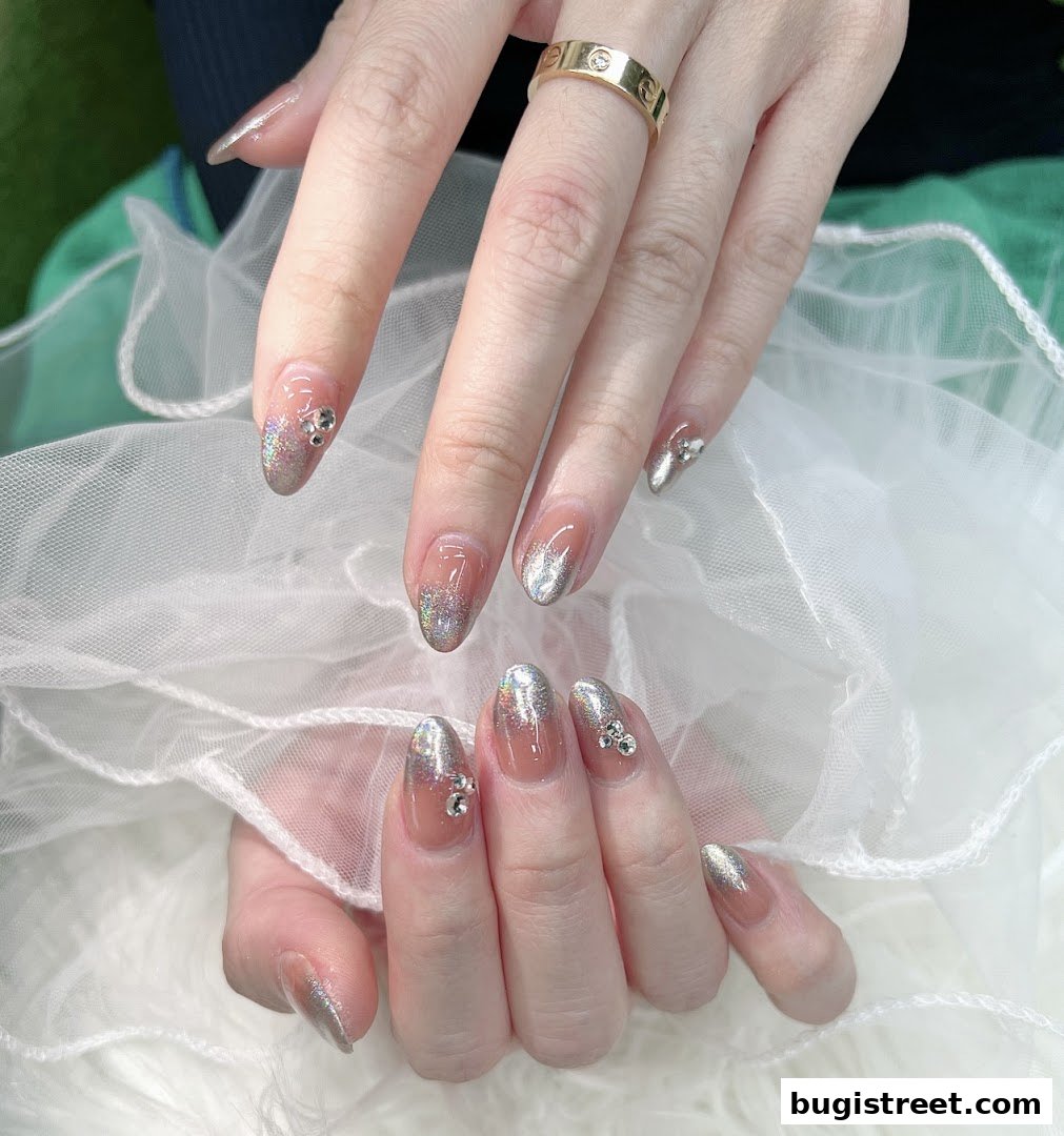 Jasmine Artistry Nails: Stunning Sparkle & Shine!