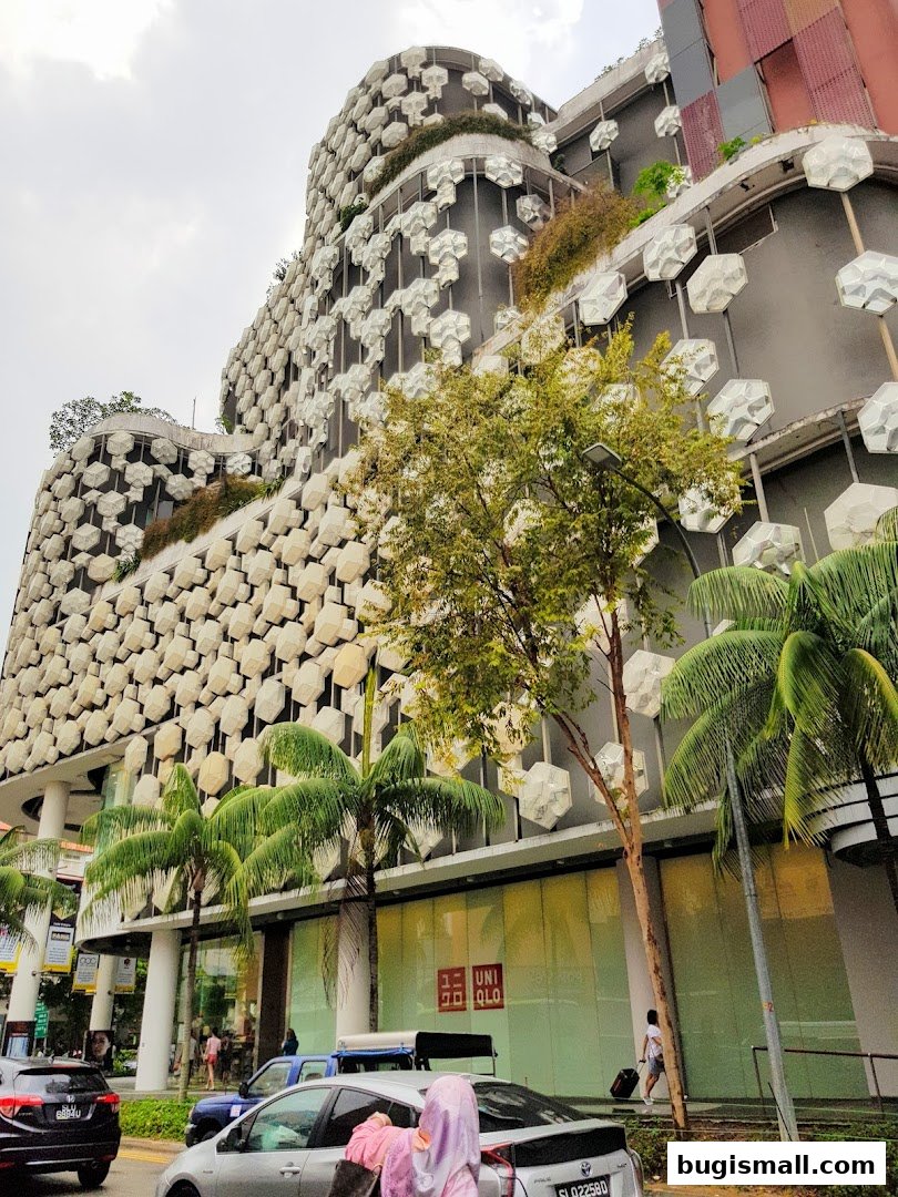 UNIQLO at CapitaMalls Asia Limited - Bugis