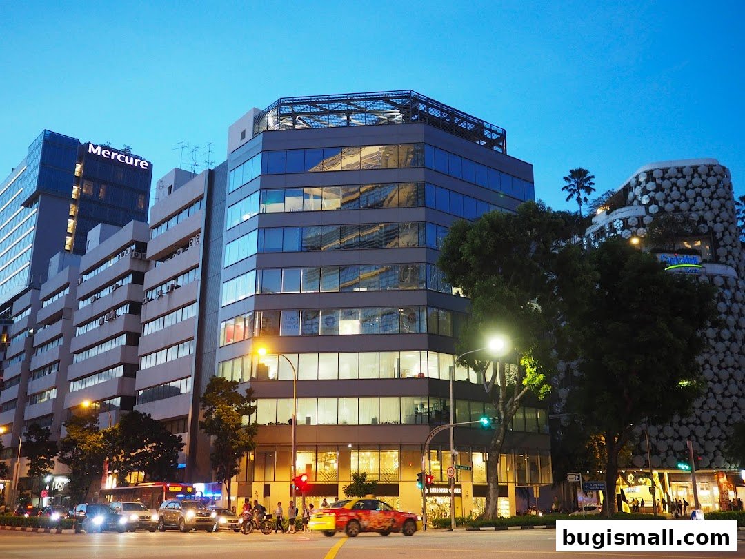 Discover Bugis: Vibrant Cityscape at Dusk