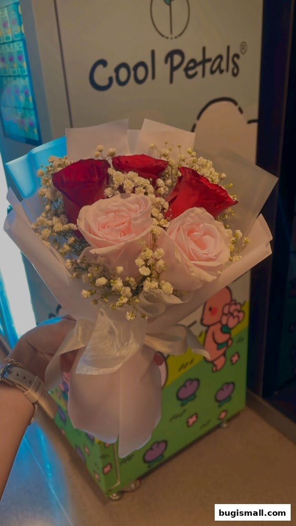 Beautiful Rose Bouquets from Cool Petals