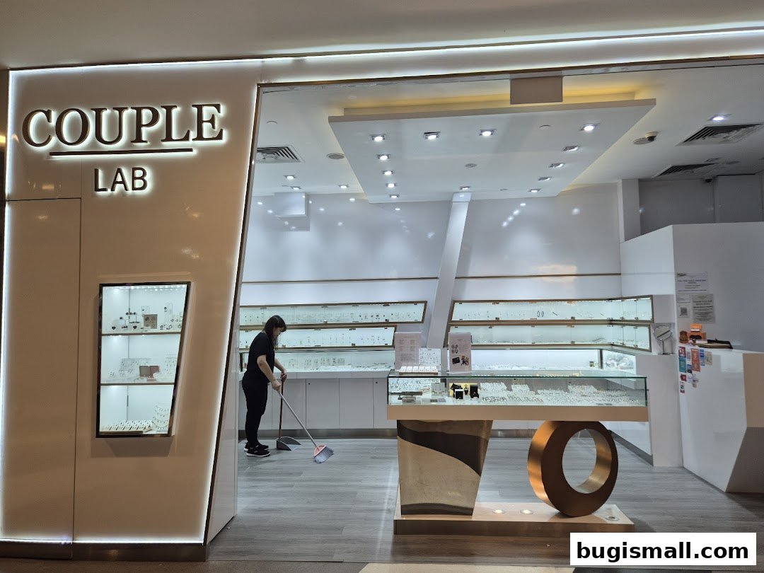 Couple Lab