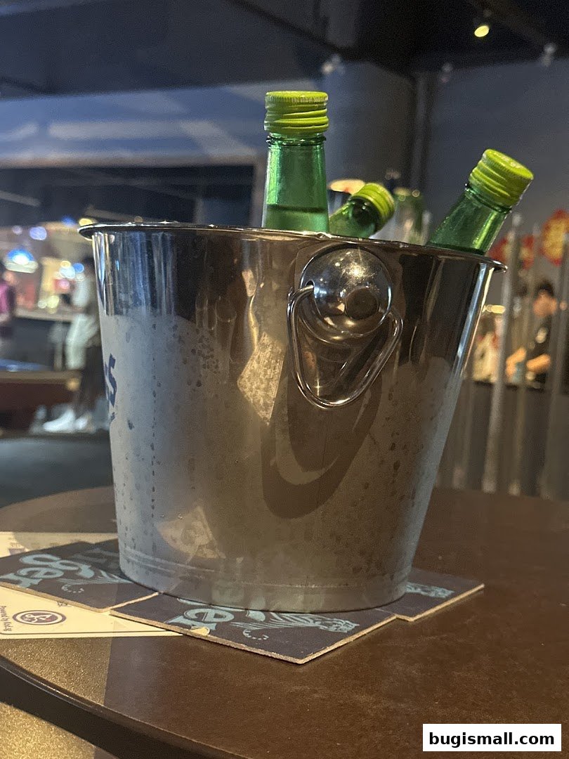 Chill Out with Refreshing Drinks!