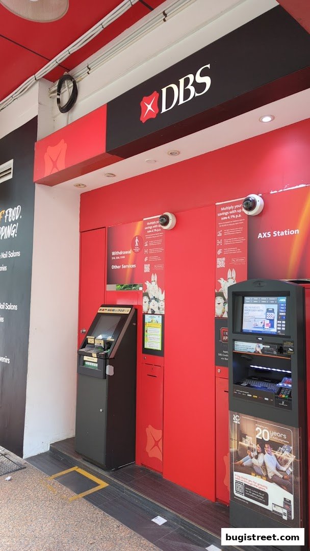 DBS ATM - New Bugis Street