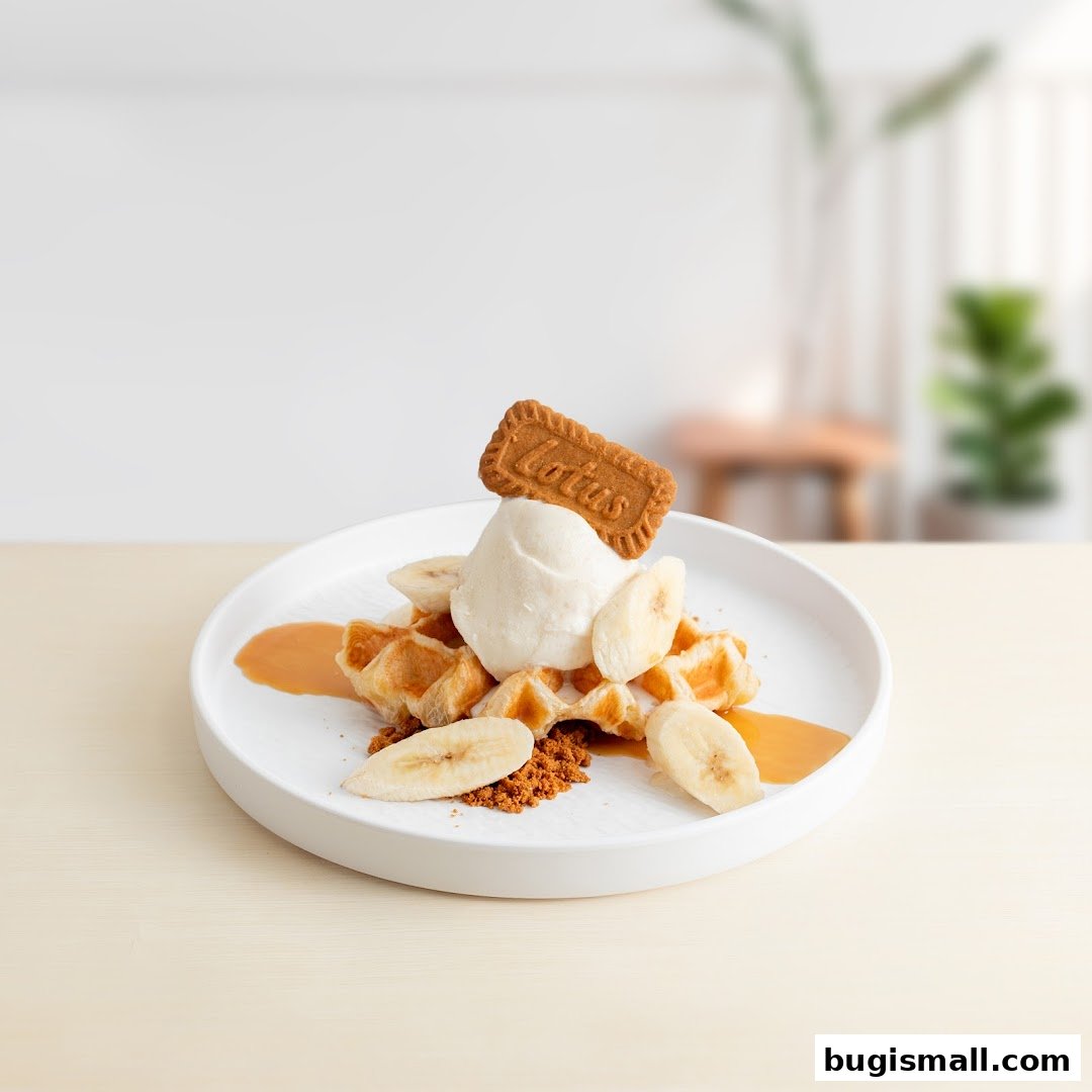 Indulge in Geláre's Waffle Delight!