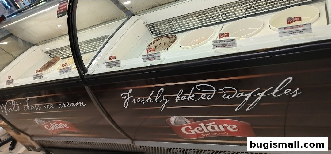 Geláre: World-Class Ice Cream & Fresh Waffles!