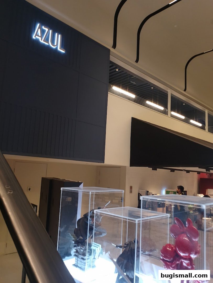 Discover AZUL: Unique Figures and Modern Design