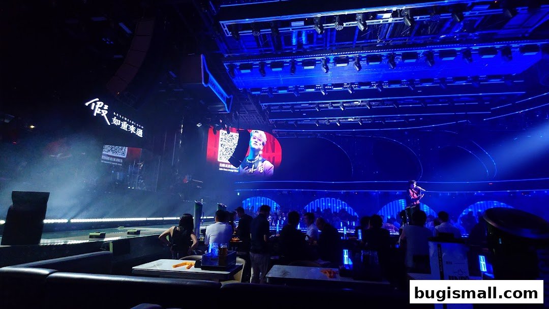 Experience Live Entertainment at HaveFun Live Show!