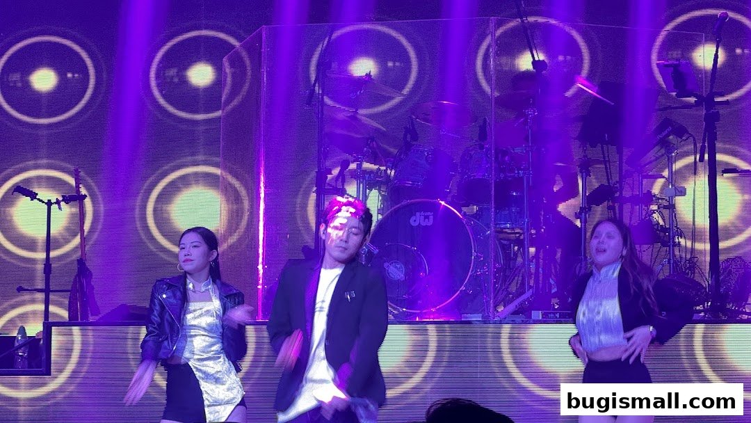 Experience Live Entertainment at HaveFun Live Show!