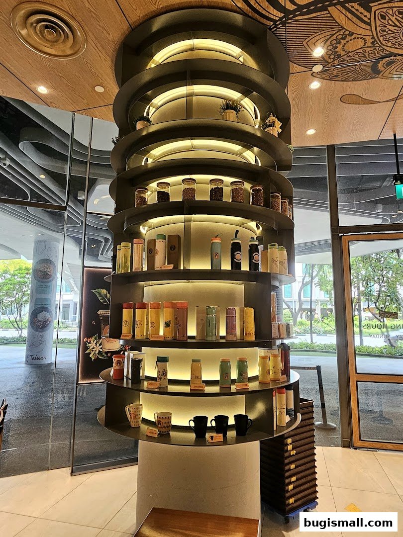 J.CO Donuts & Coffee: Stylish Drinkware & Coffee Essentials