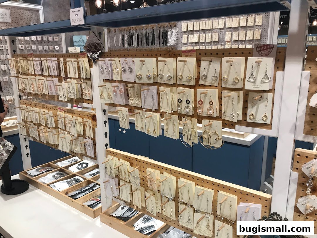 Chic Earrings & Jewelry Galore at KBOX Vitoreina!
