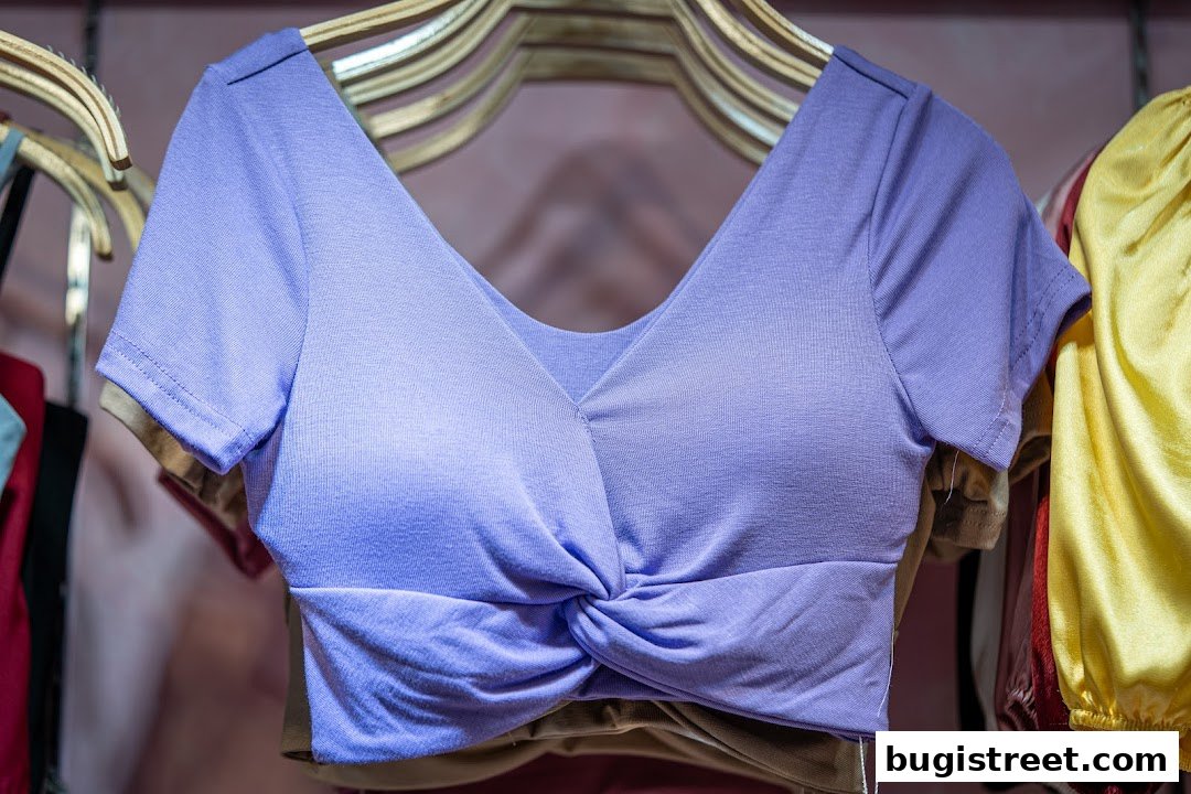 Chic Lavender Twist Crop Top