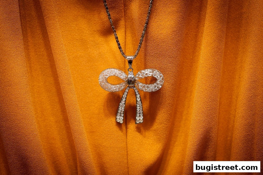 Elegant Bow Necklace from La Mae Boutique