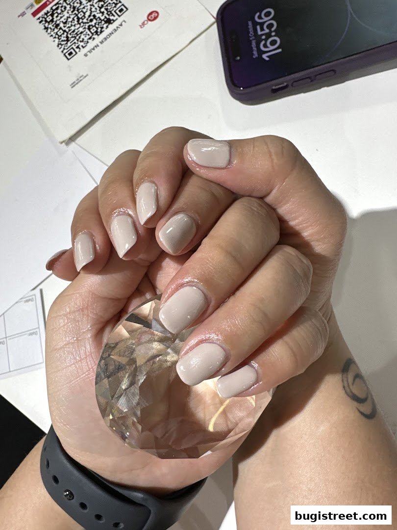 Elegant Nails by Lavender Nails