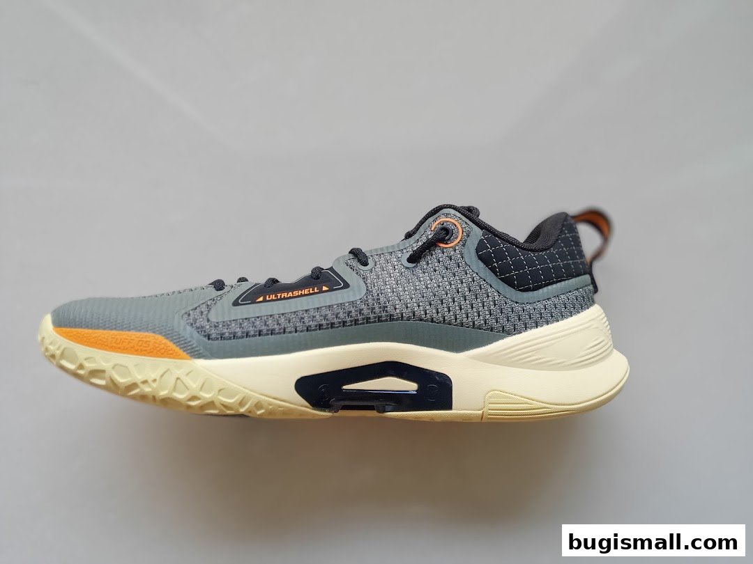 Li-Ning: Performance Athletic Footwear