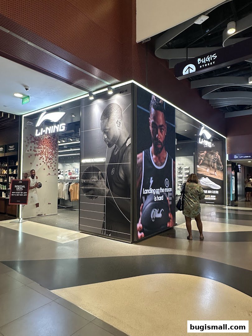 Li-Ning Bugis