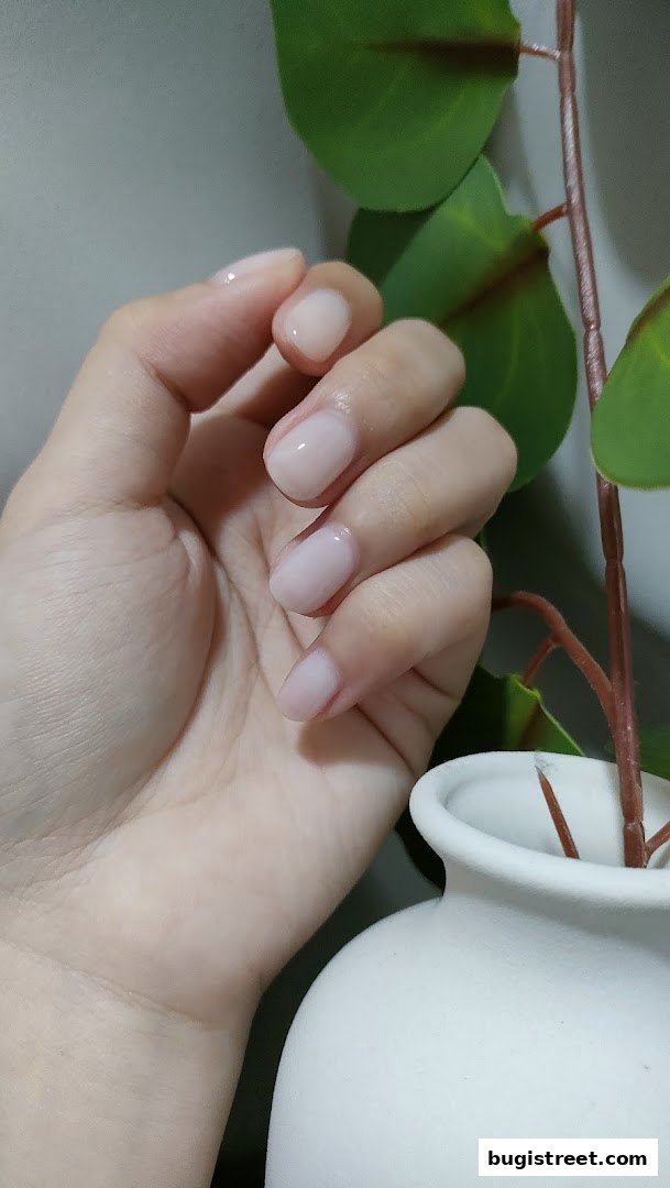 Elegant Nails at Lily Nails Salon