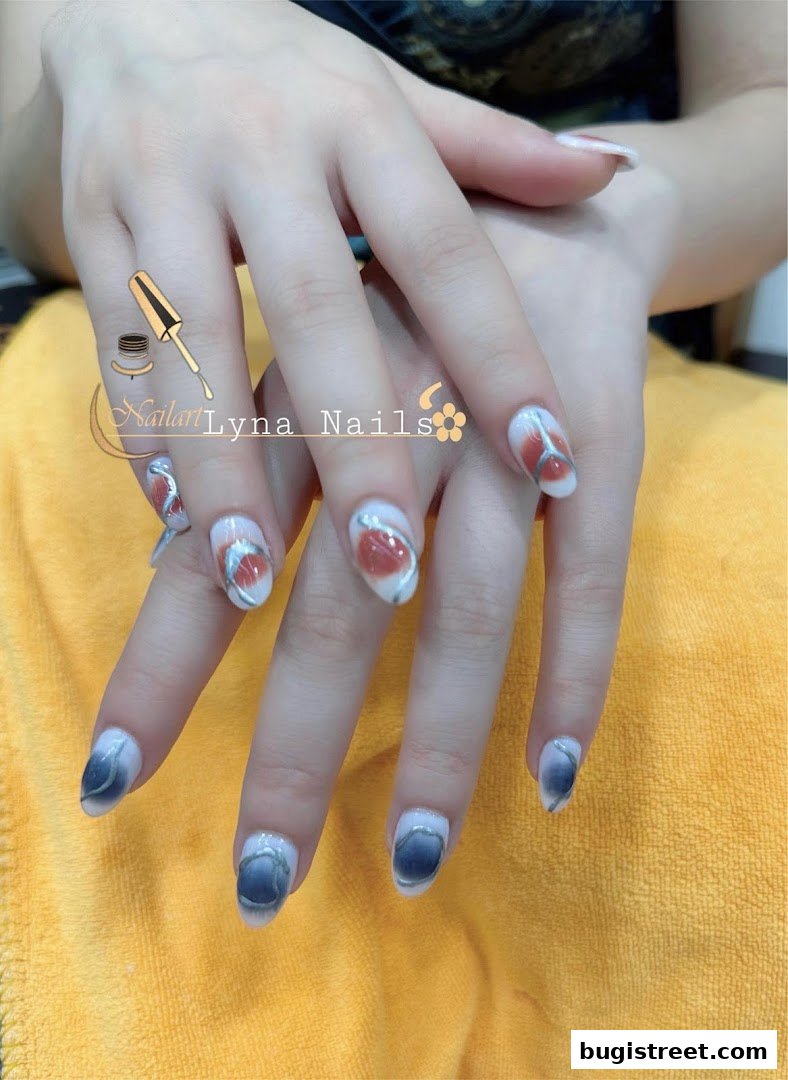 Lyna Nails: Stunning Nail Art & Designs
