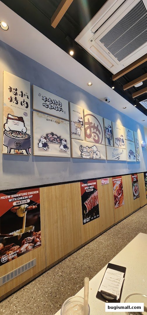 Meow Barbecue: Adorable Cat-Themed BBQ Experience!