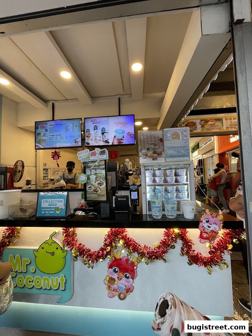 Mr. Coconut: Refreshing Coconut Drinks & Desserts!