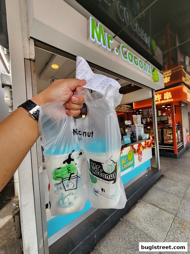 Mr. Coconut: Refreshing Drinks at Bugis Street!