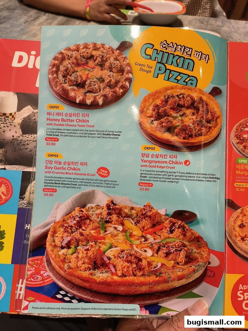 Pizza Maru: Delicious Chicken Pizzas!