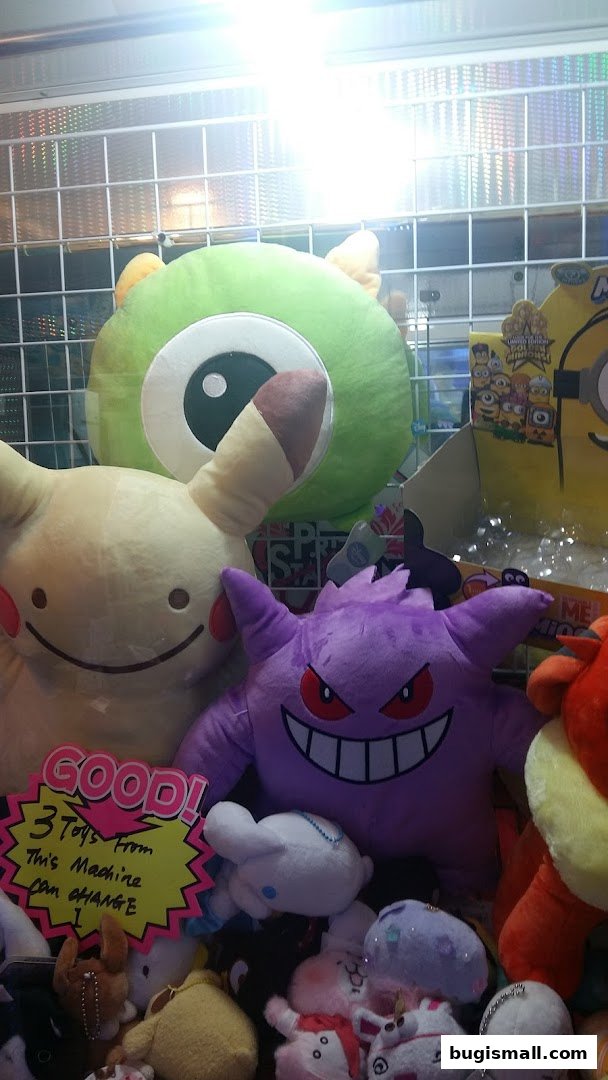 Win Adorable Plush Toys at Prize Station!
