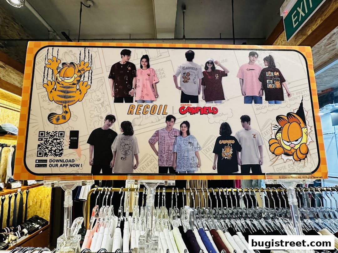 Recoil x Garfield: Trendy T-Shirts for Fans!