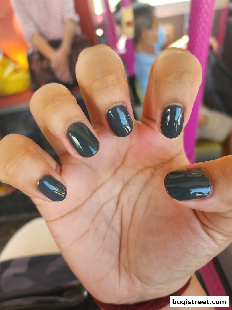 Sakura Nails