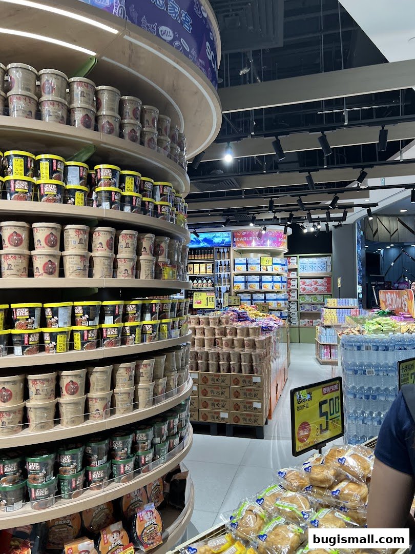 Scarlett Supermarket: Your Go-To for Groceries!