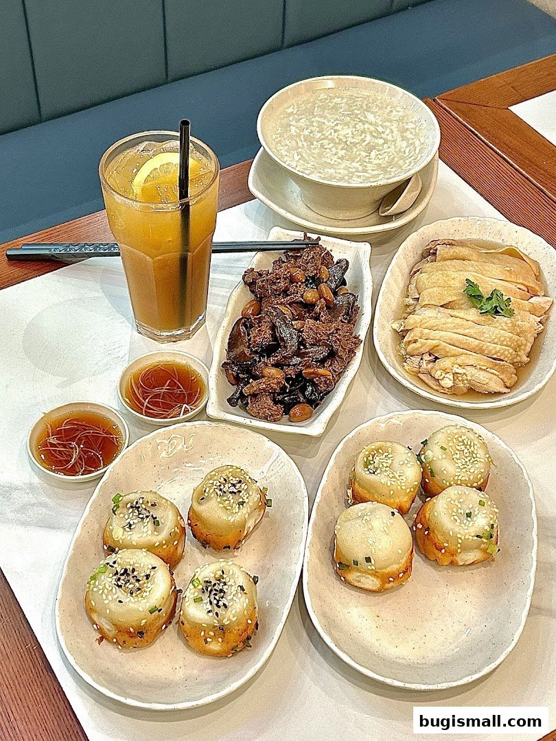 Savor Authentic Shanghai Tan Pan-Fried Buns!