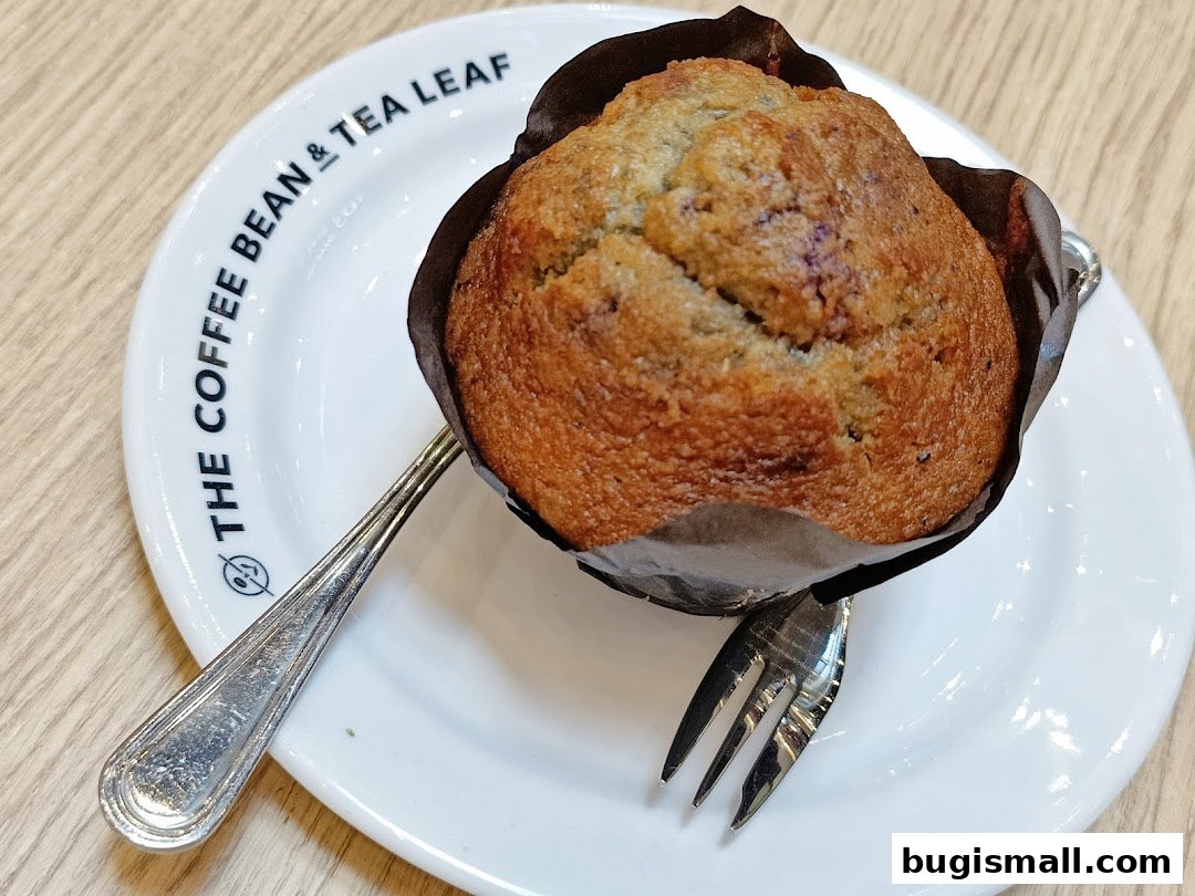Delicious Blueberry Muffin from The Coffee Bean & Tea Leaf