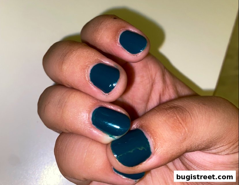 Elegant Teal Nails by The Nail Journal