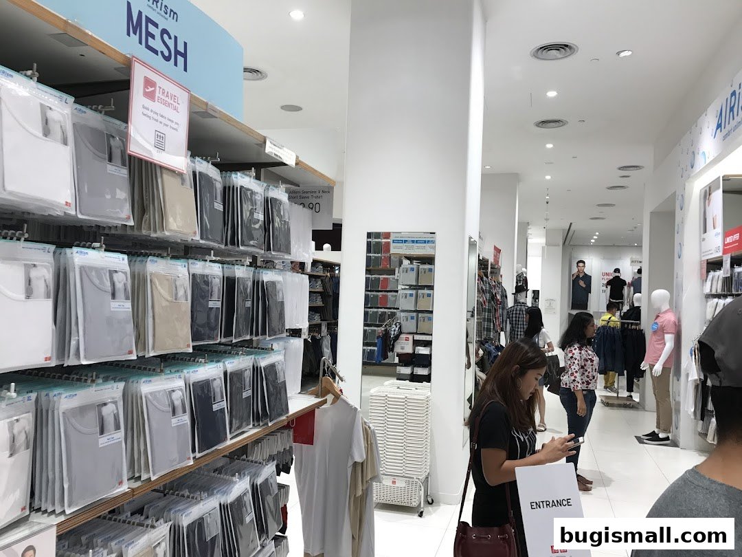 Uniqlo: Shop AIRism Mesh Essentials & More!