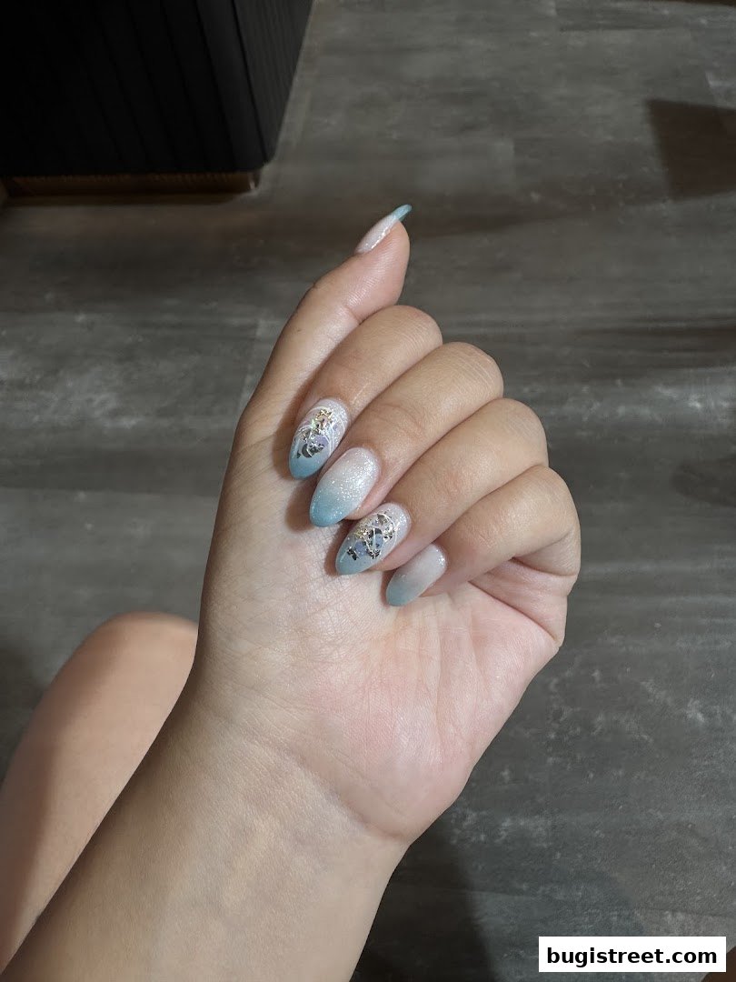 Stunning Nail Art at Victoria Beauty