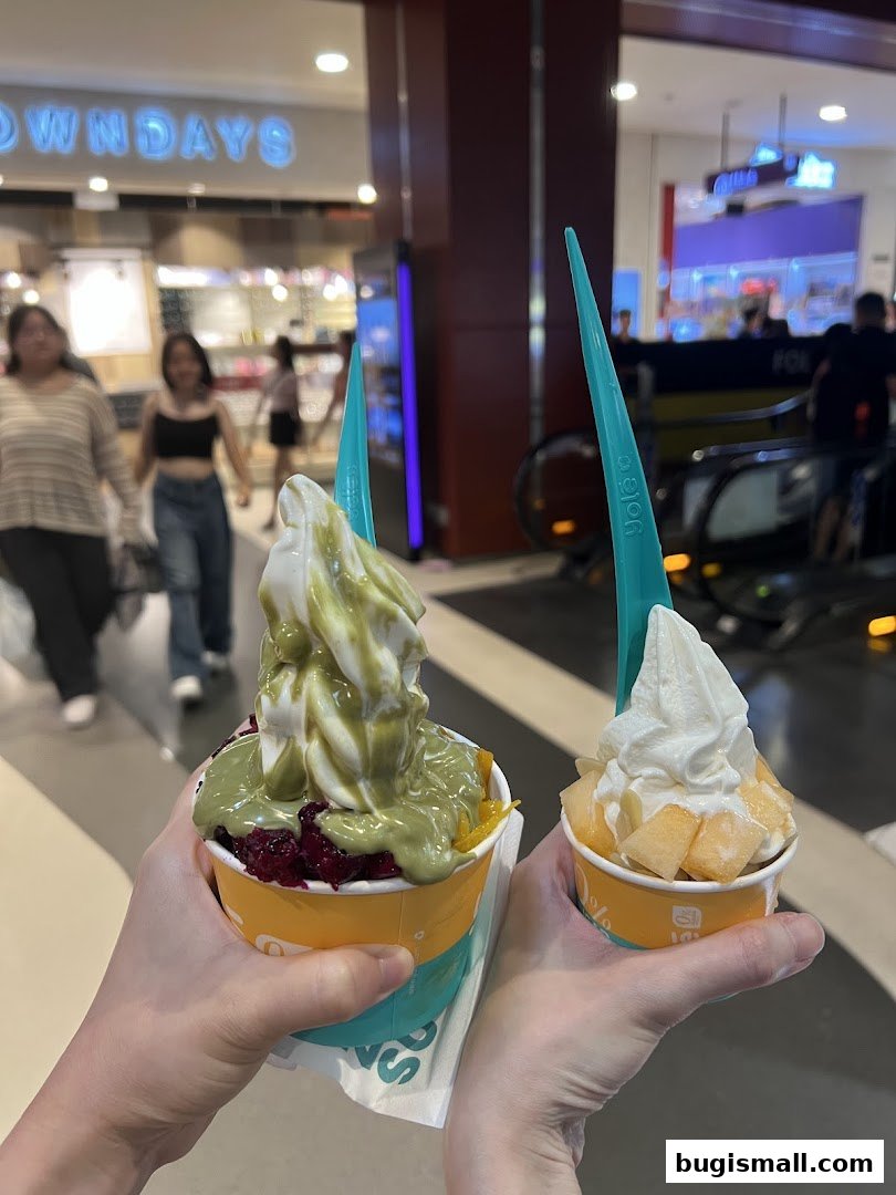 Delicious Froyo Creations from Yolé Bugis!